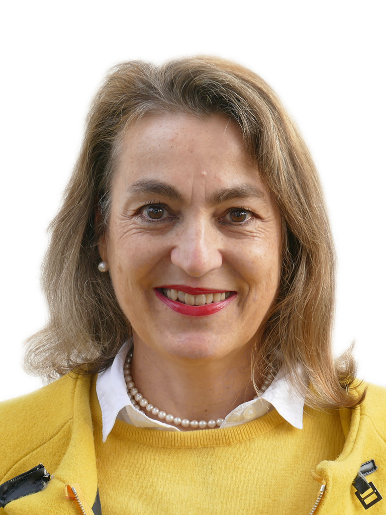 Dr. Anna Maga
